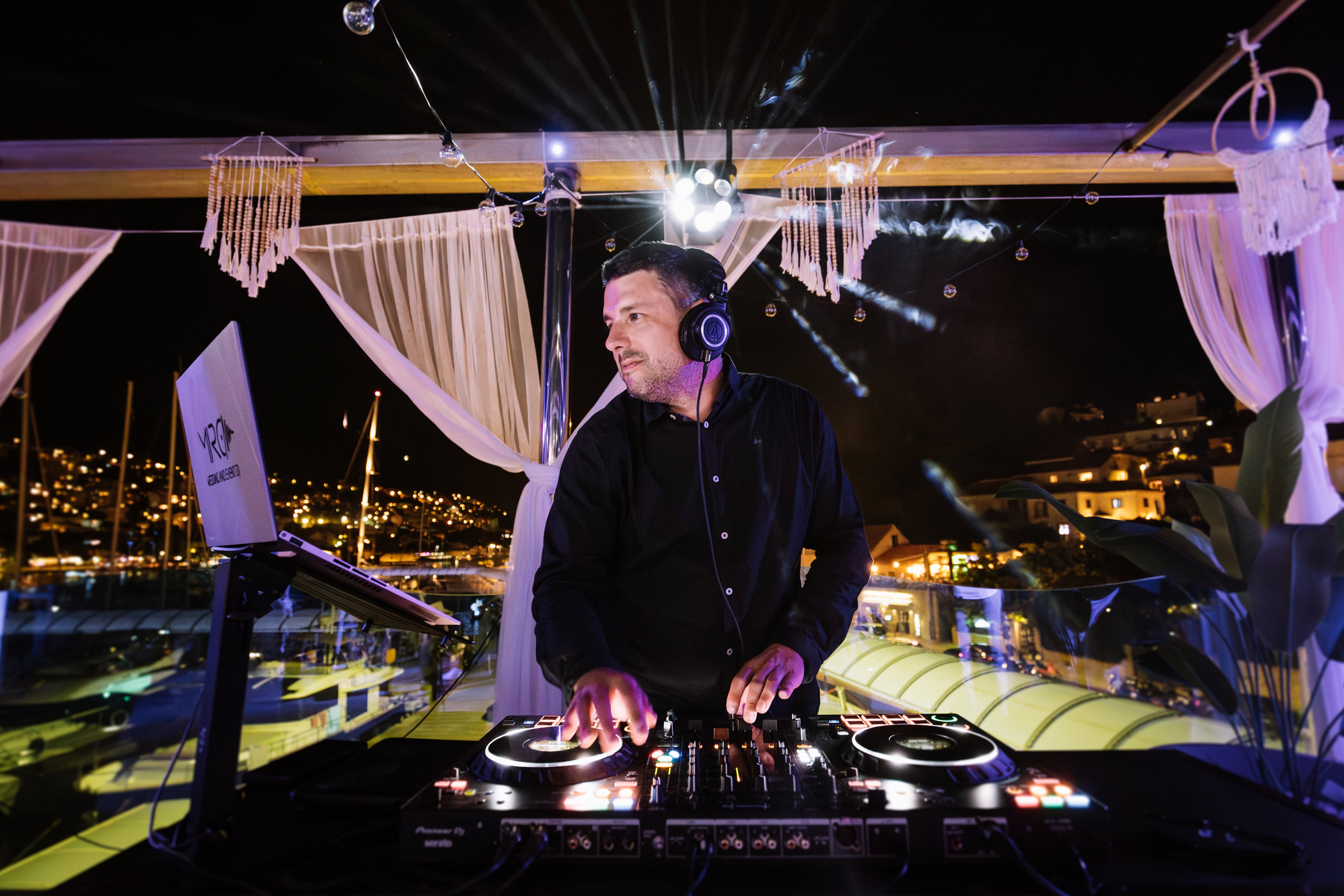 DJ Nix