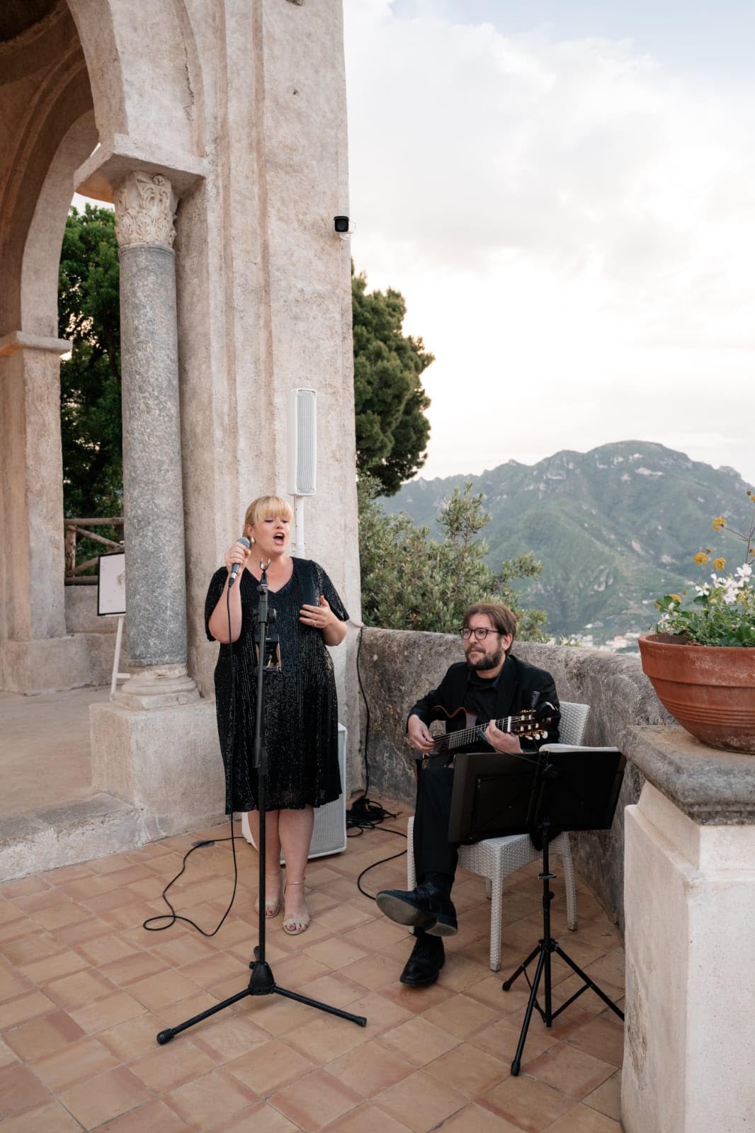 The Amalfi Wedding Singer
