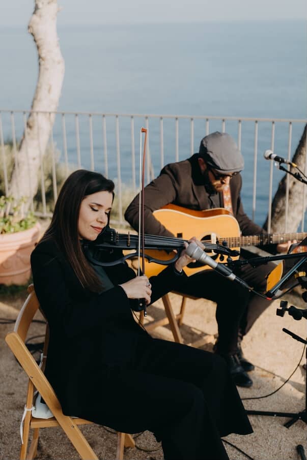 The Barcelona Acoustic Duo