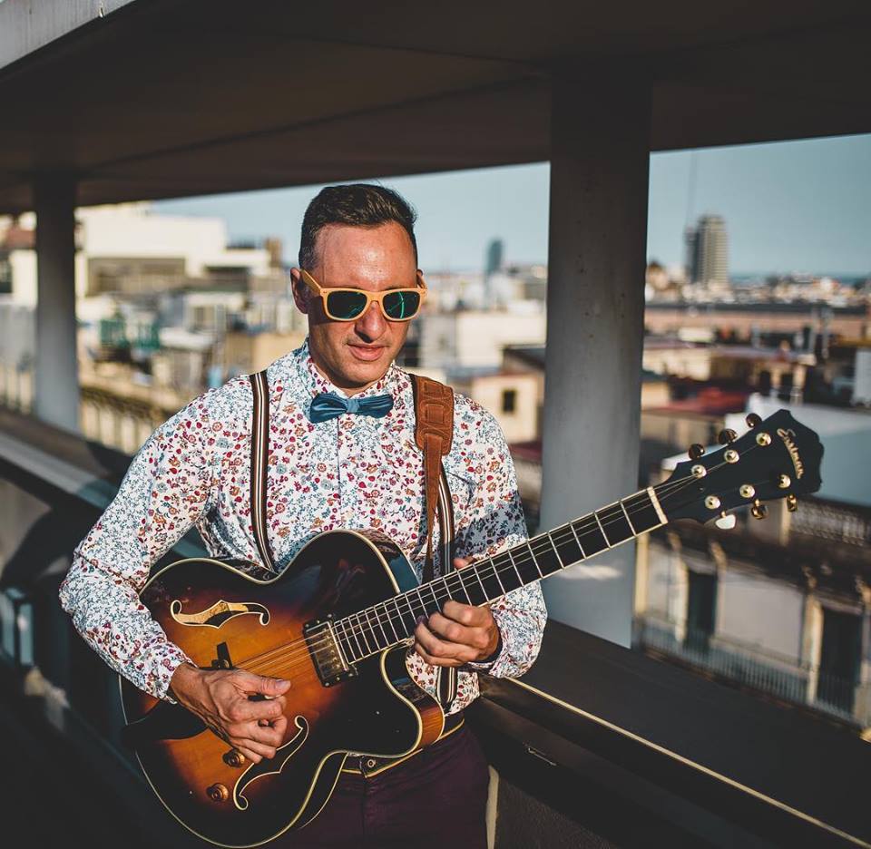 Johnny Barcelona & The Swing Lovers