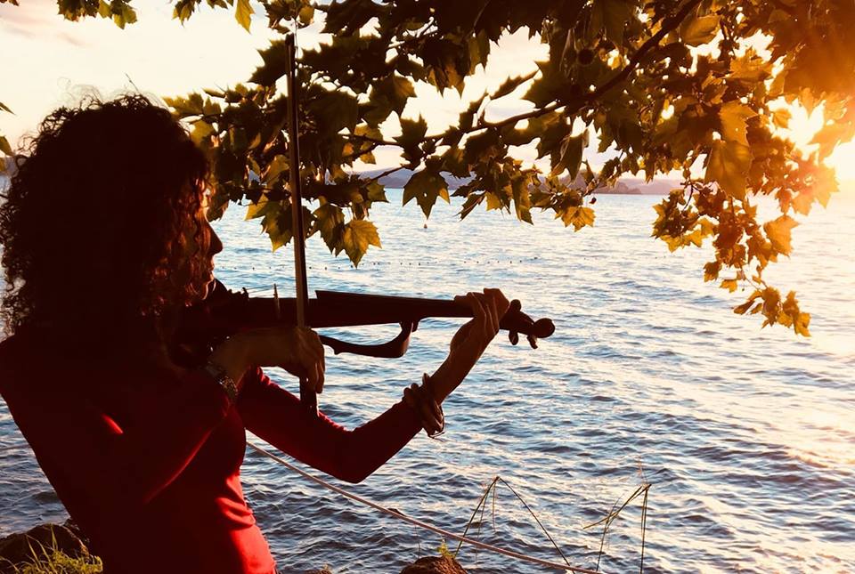 Laura Violin