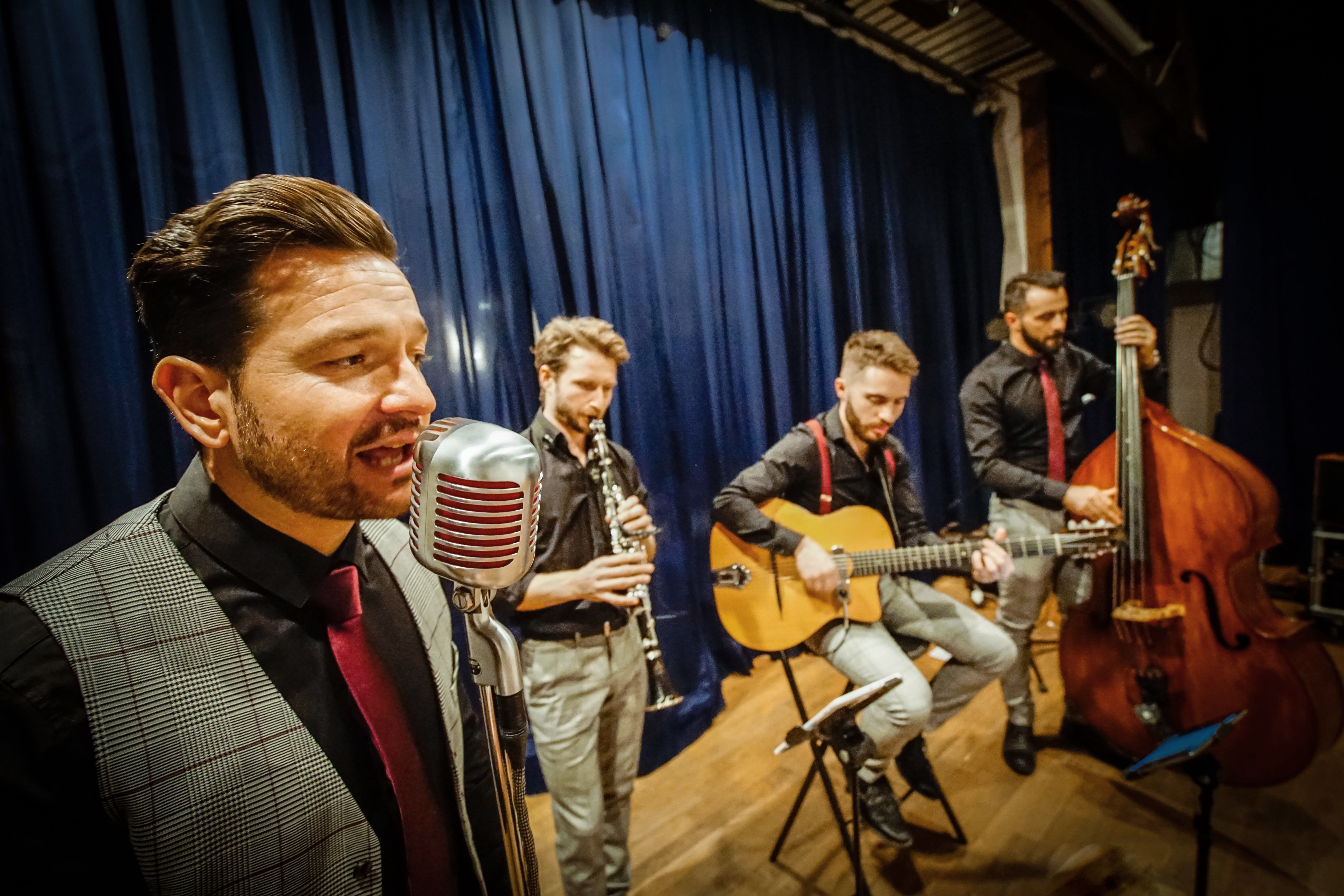 Moonlight Stroll Jazz Band