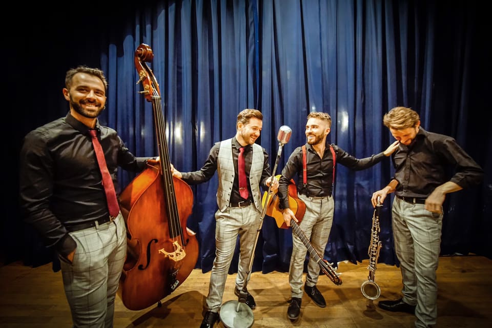 Moonlight Stroll Jazz Band