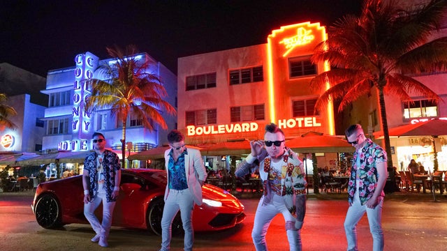 12 Best 80s Tribute Bands in the UK For 2026