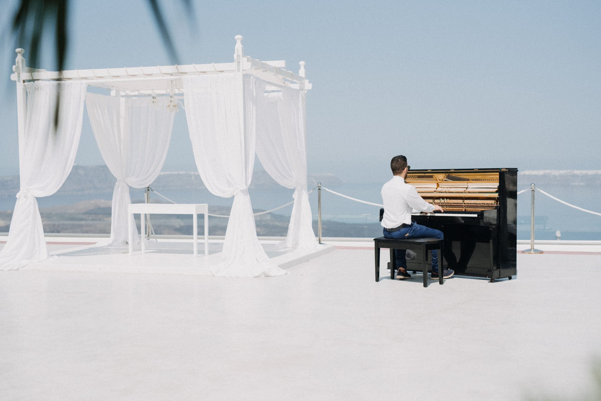 The Santorini Pianist