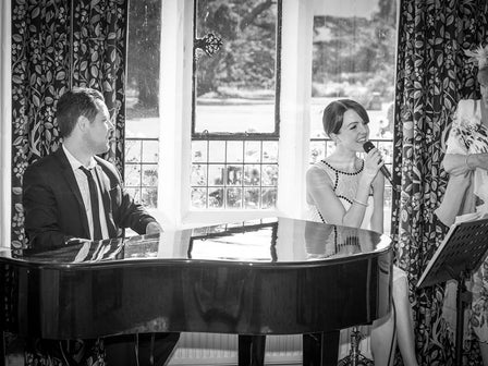 North Wales Acoustic Duo