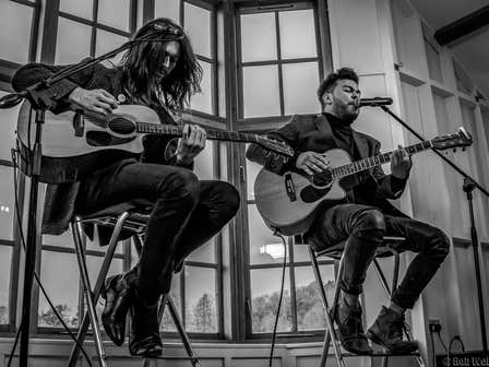 Acoustic Royale