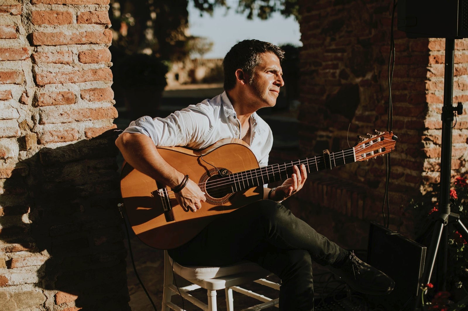 Costa Del Sol Guitarist