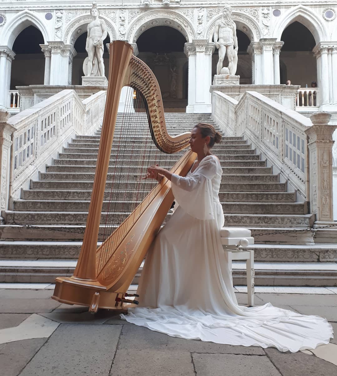 Maria Harpist