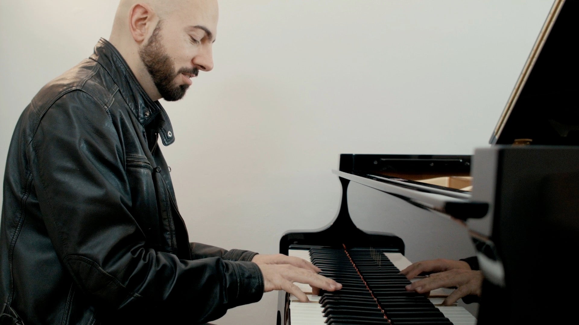 Filippo And His 88 Keys