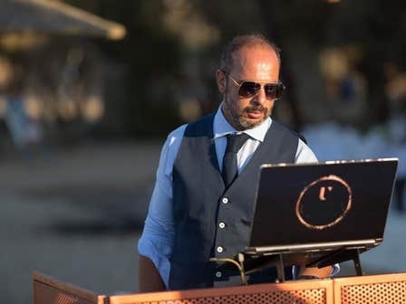 The Crete Wedding DJ