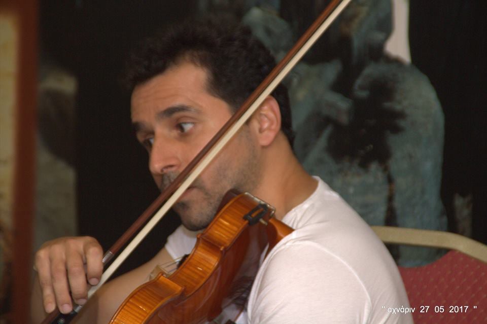 The Cyprus Wedding Violinist