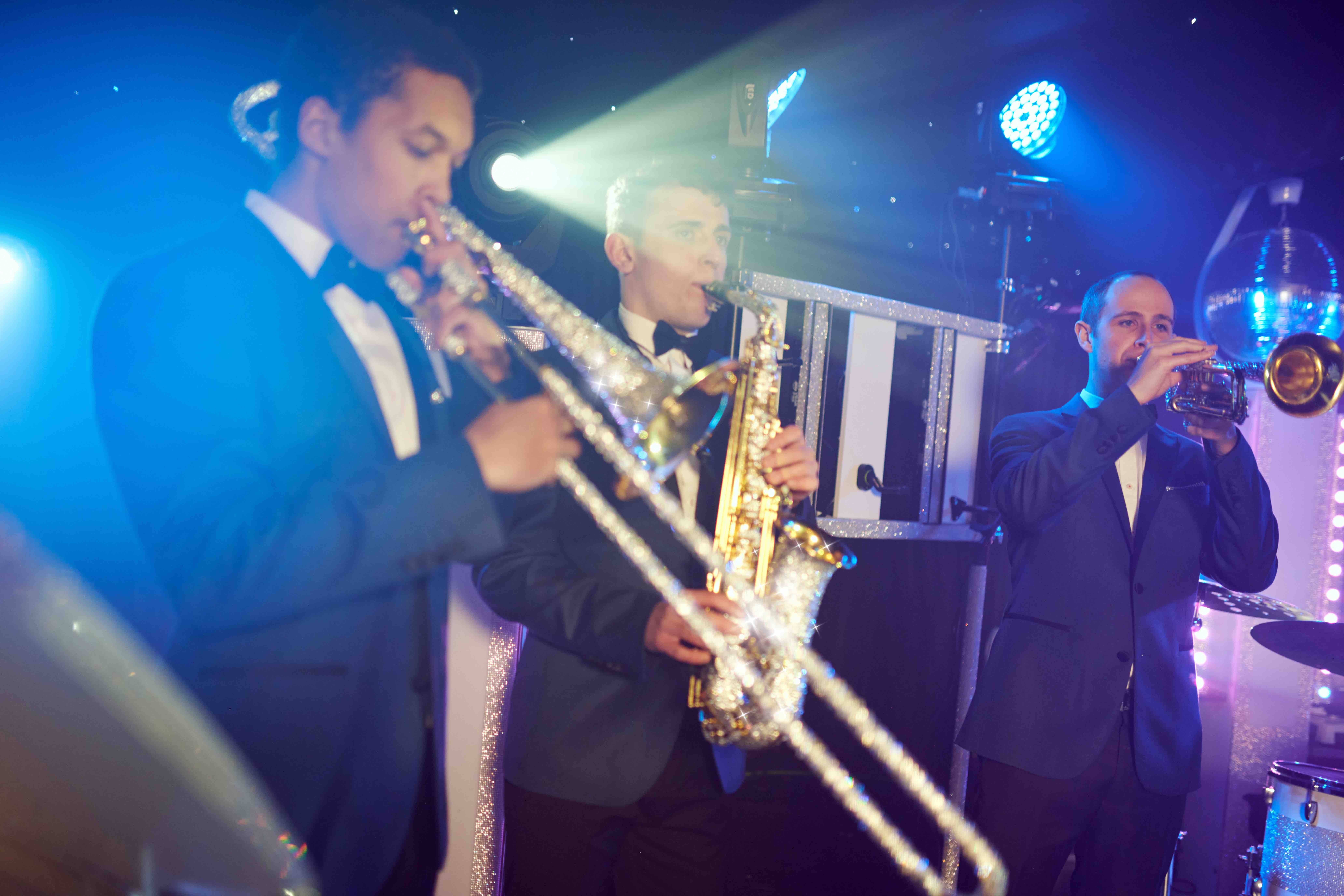 Forever Diamonds Showband