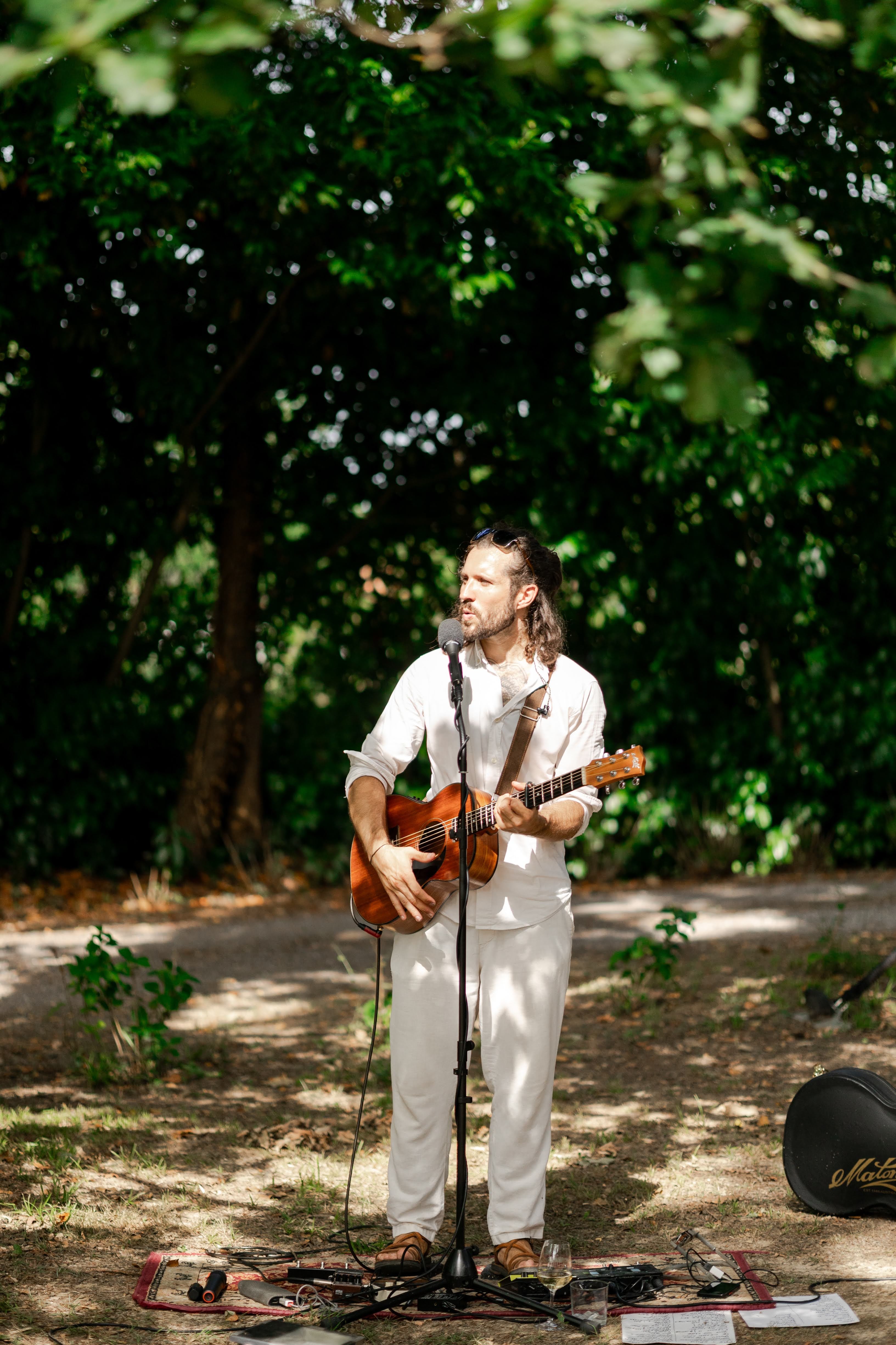 True Troubadour
