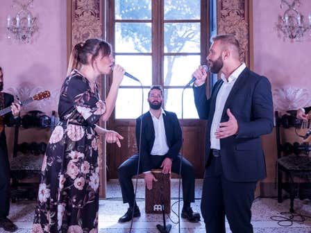 Amore Acoustic