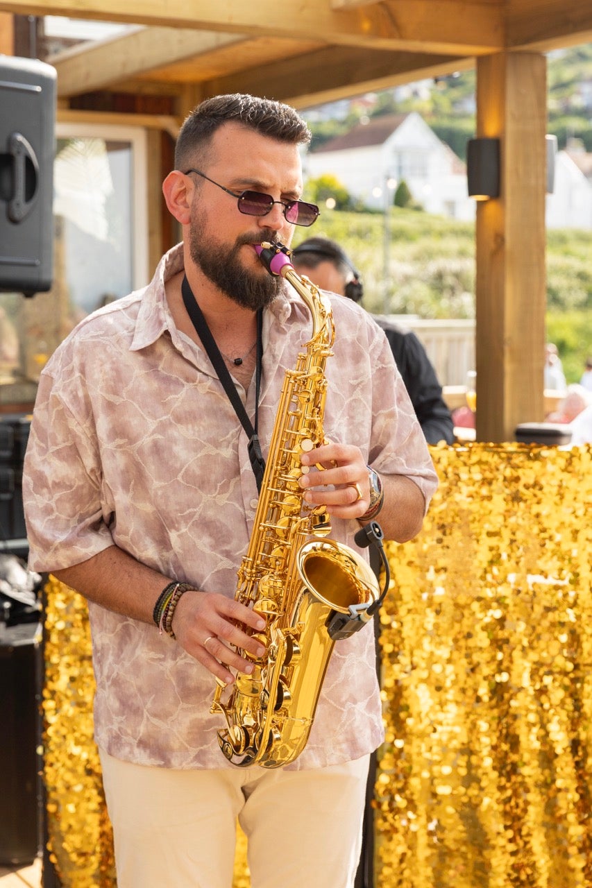 Greece Sax & DJ