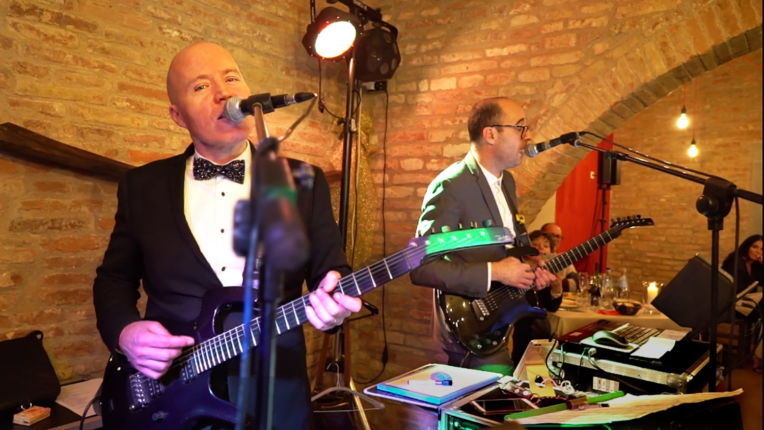 The Tuscany Party Duo