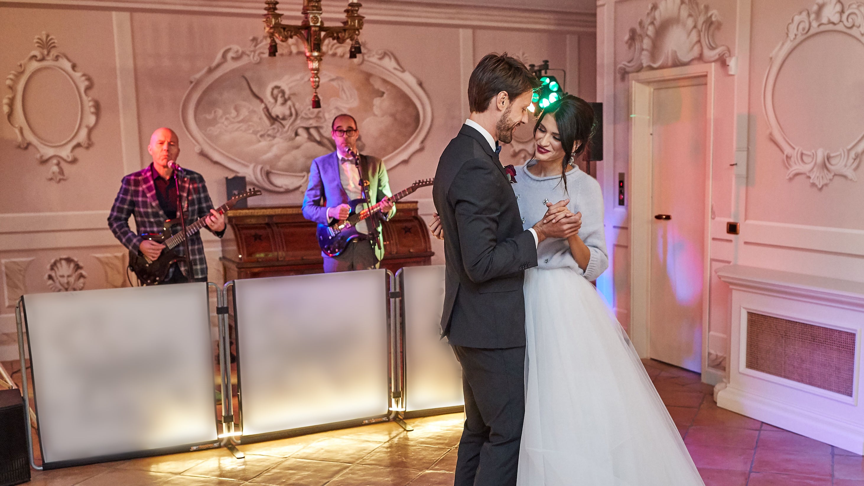 The Tuscany Party Duo