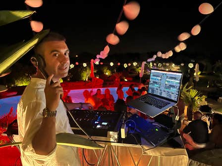Waves DJ & Sax