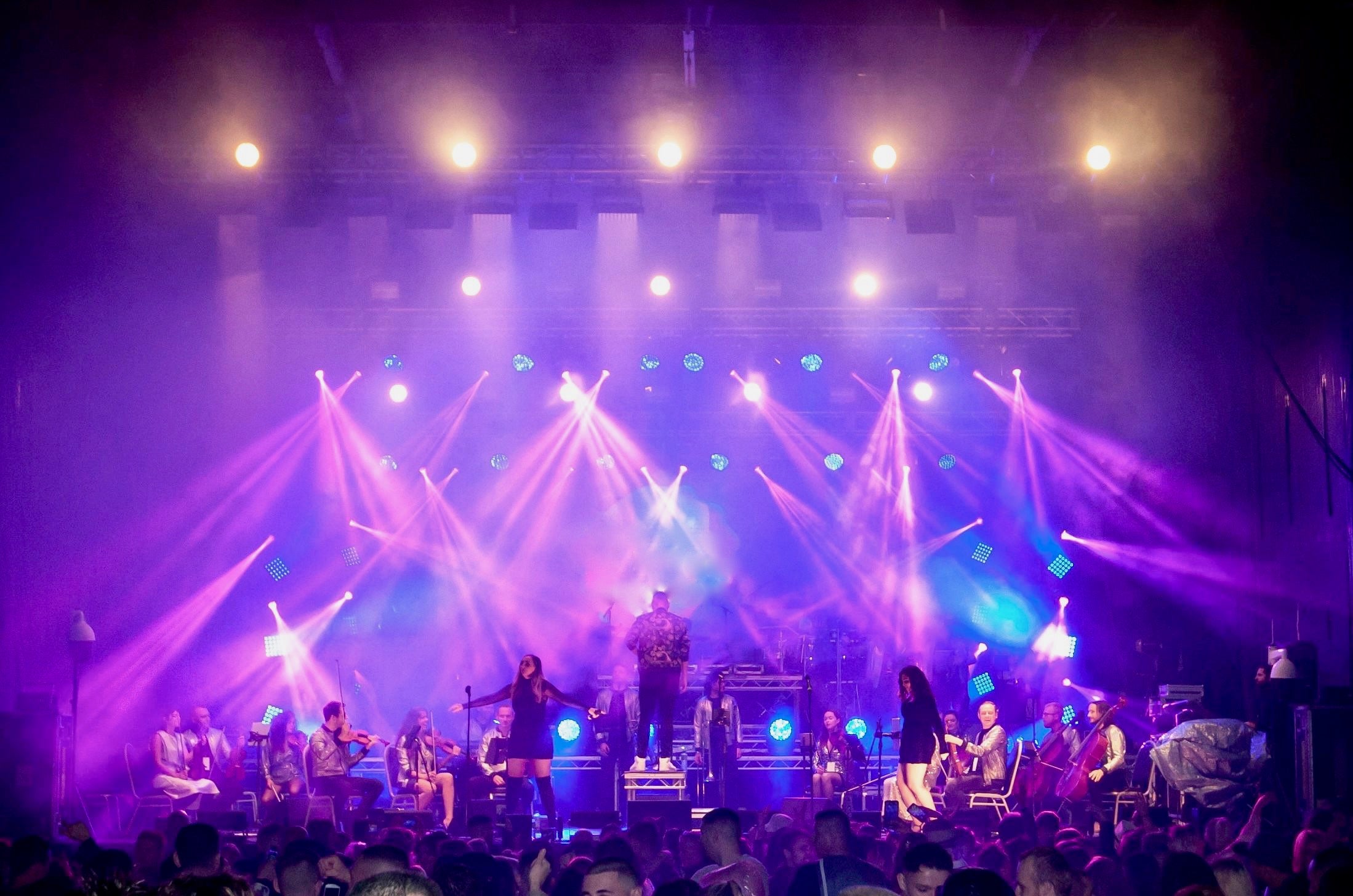 Ibiza Anthem Showband