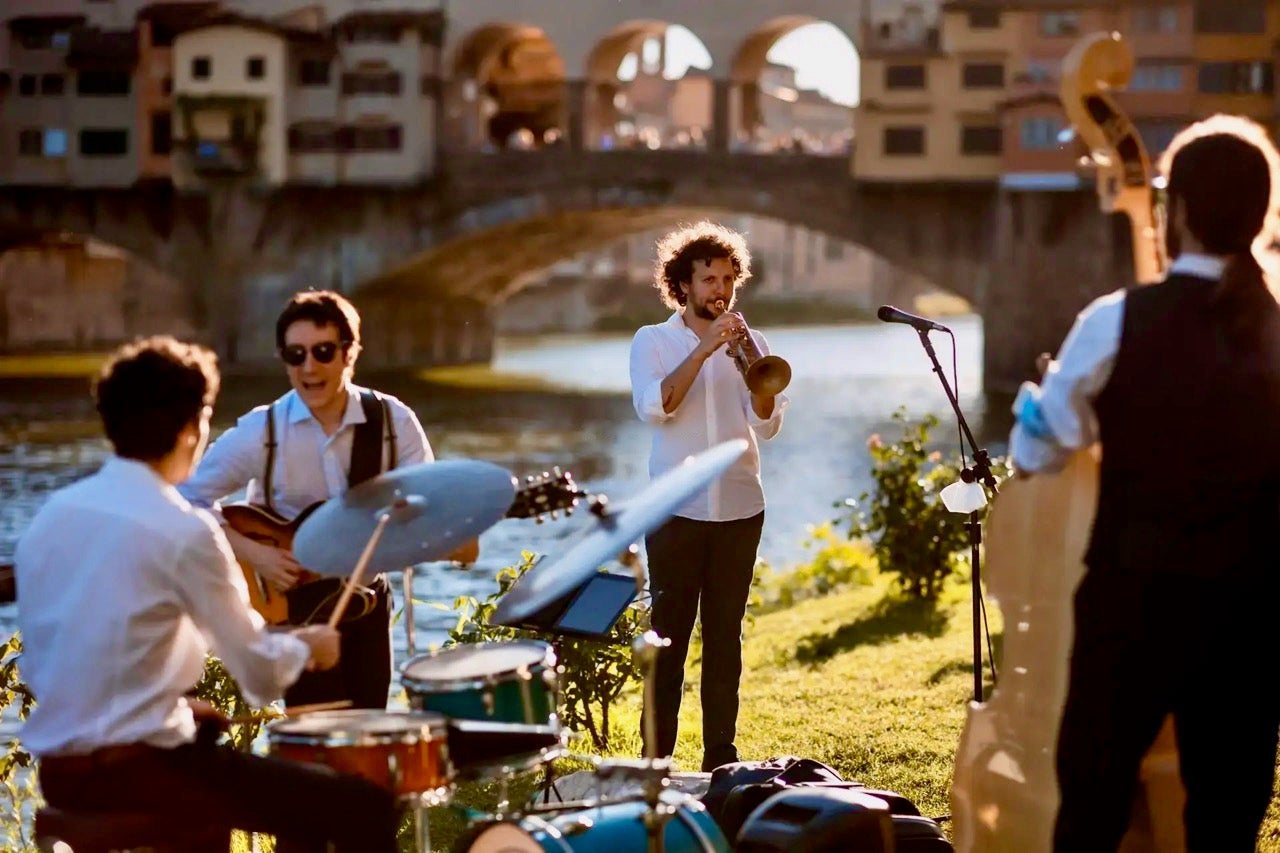 Tuscan Smooth Grooves