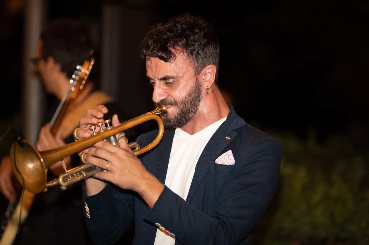 Tuscan Smooth Grooves