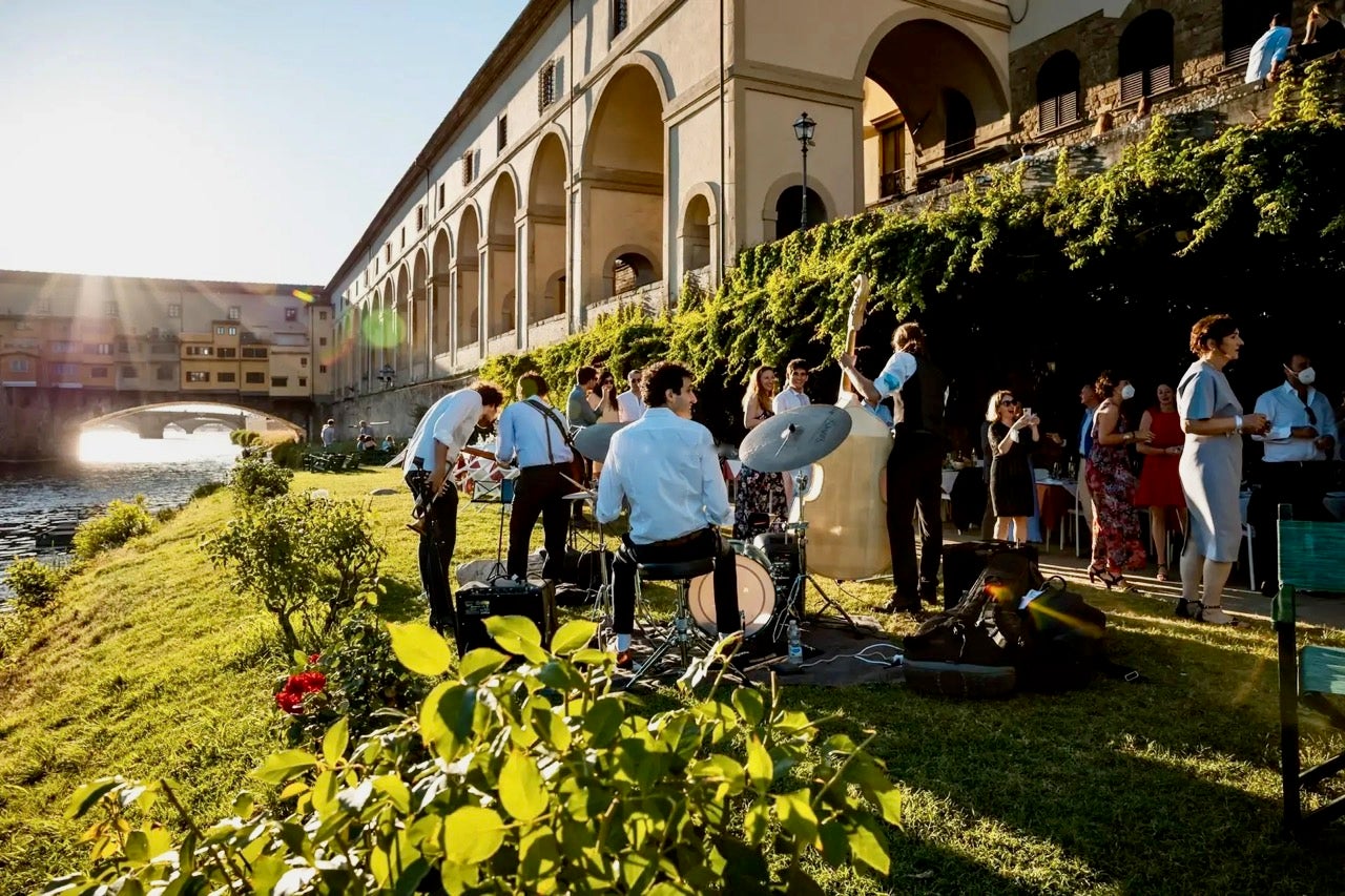 Tuscan Smooth Grooves