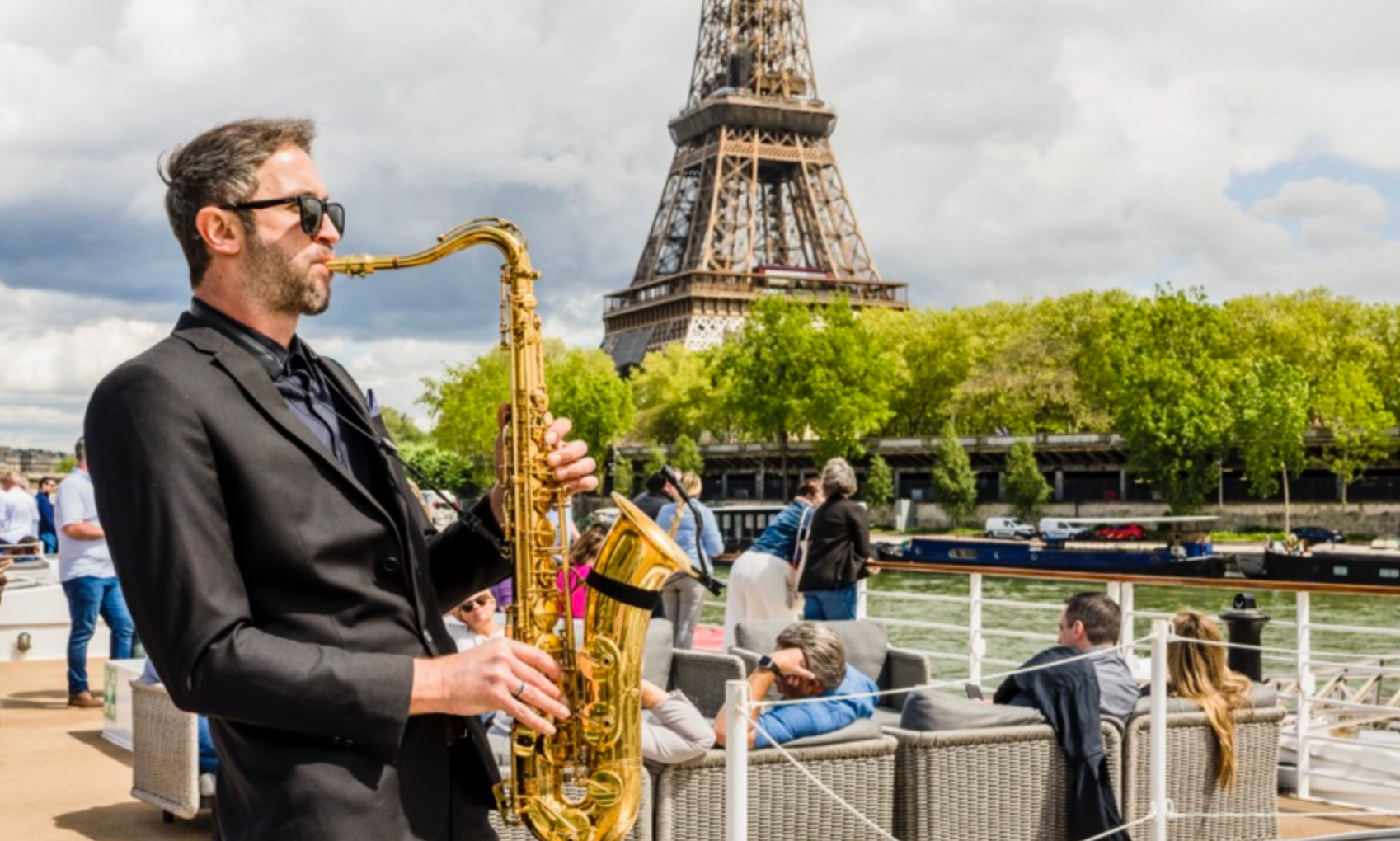 Paris Saxophonist