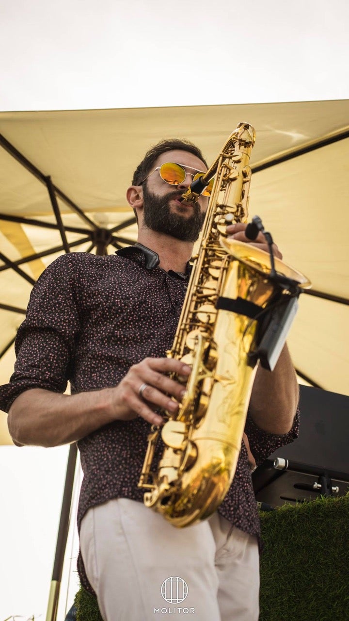 Paris Saxophonist