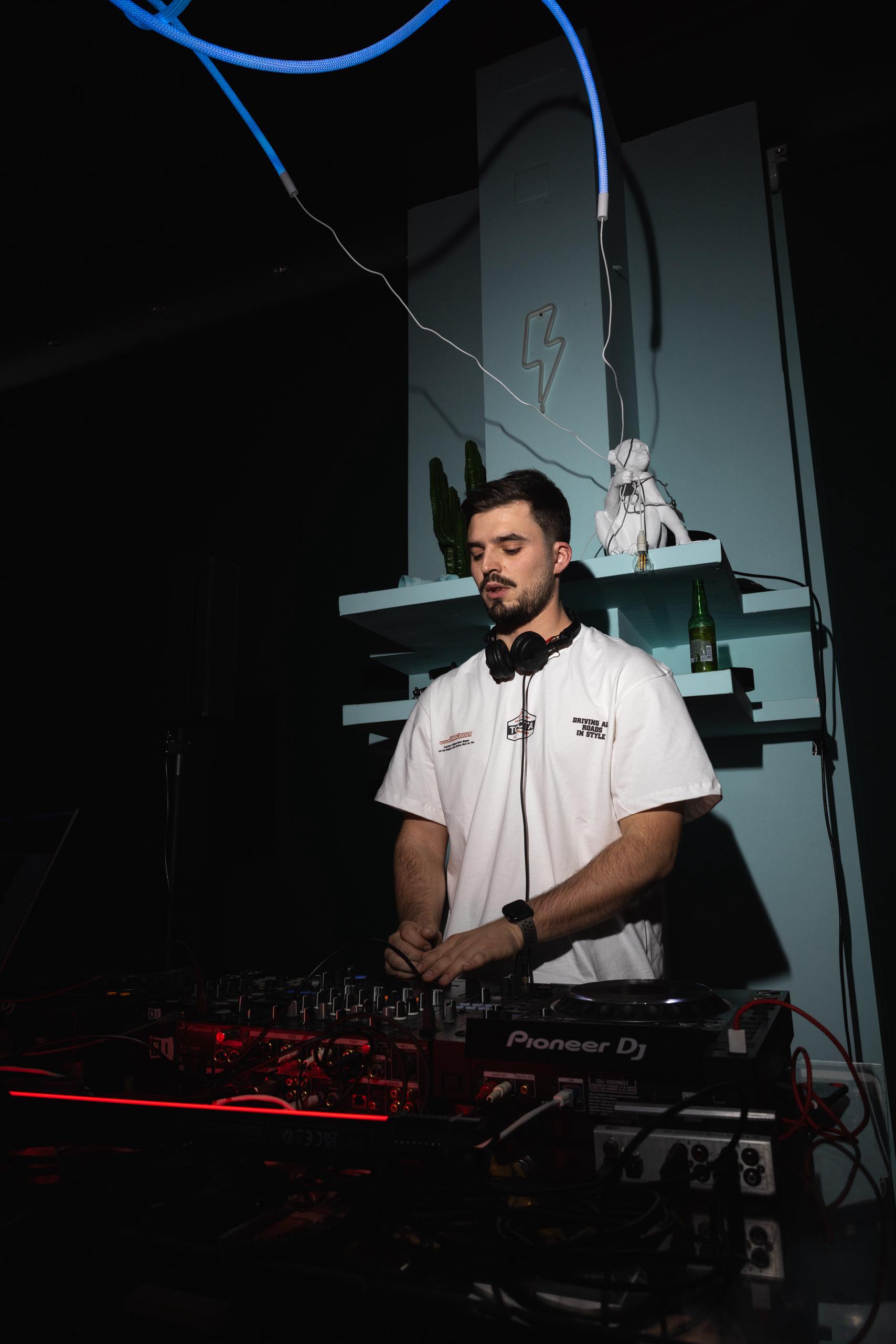 DJ Jack