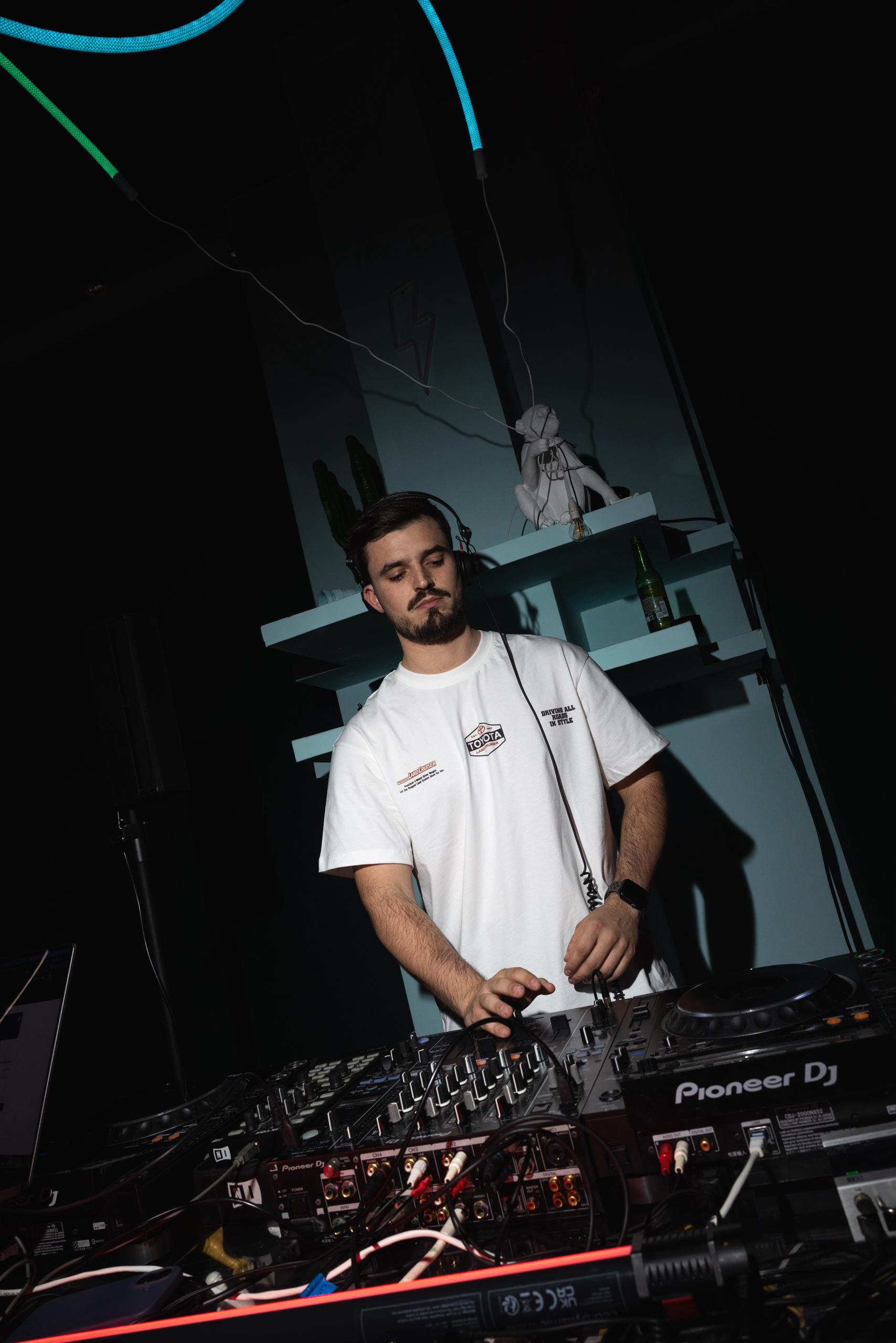 DJ Jack