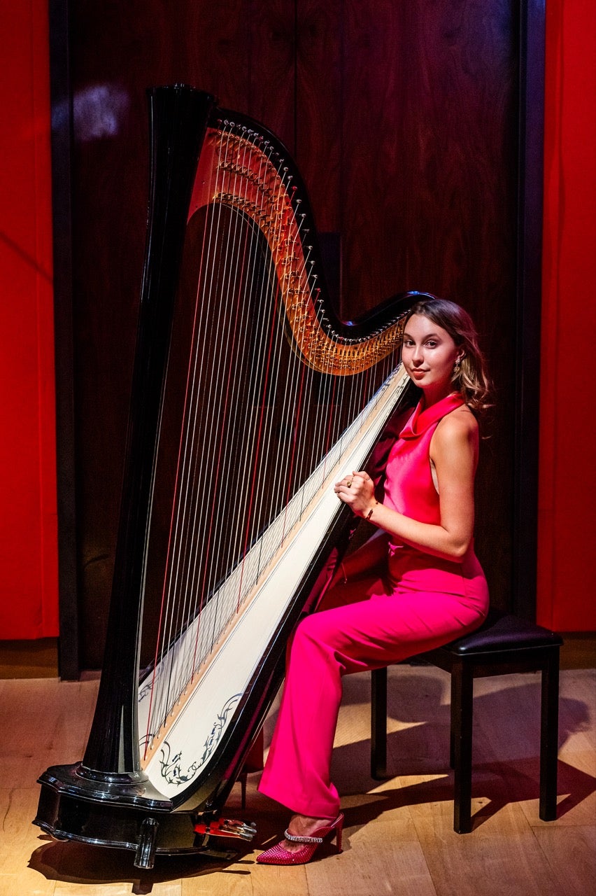 Amy On Harp