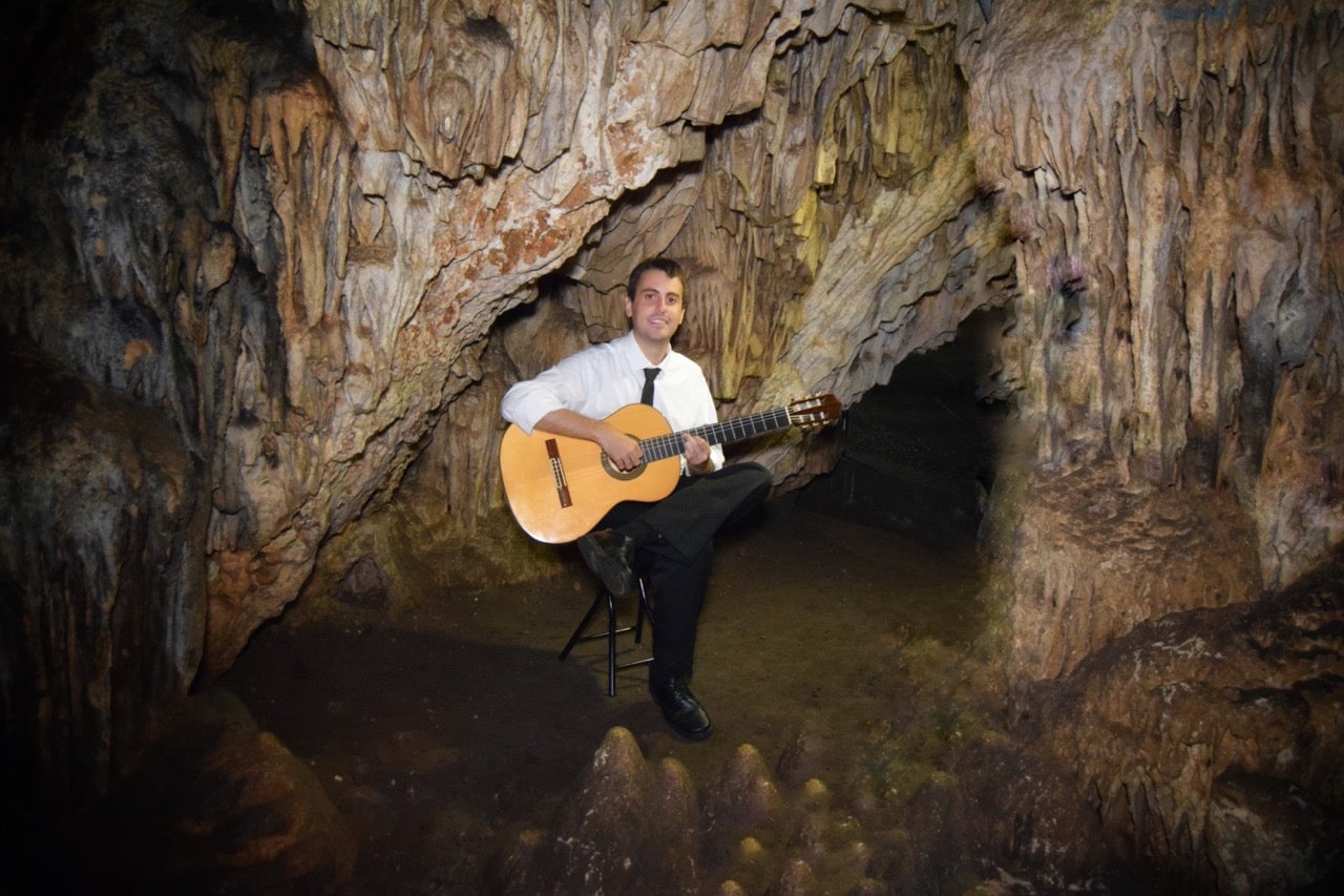 The Malaga Guitarist