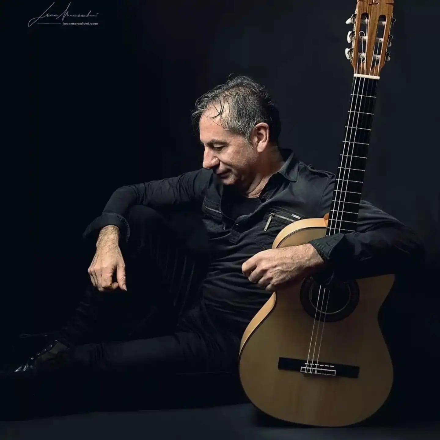 Tango Guitarist