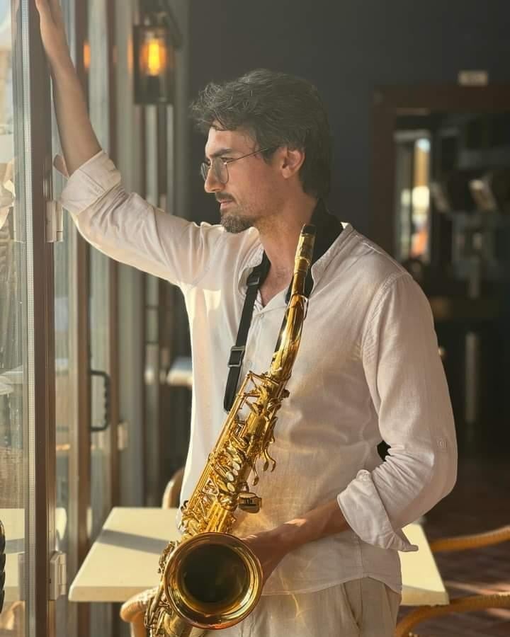 Velvet Sax DJ