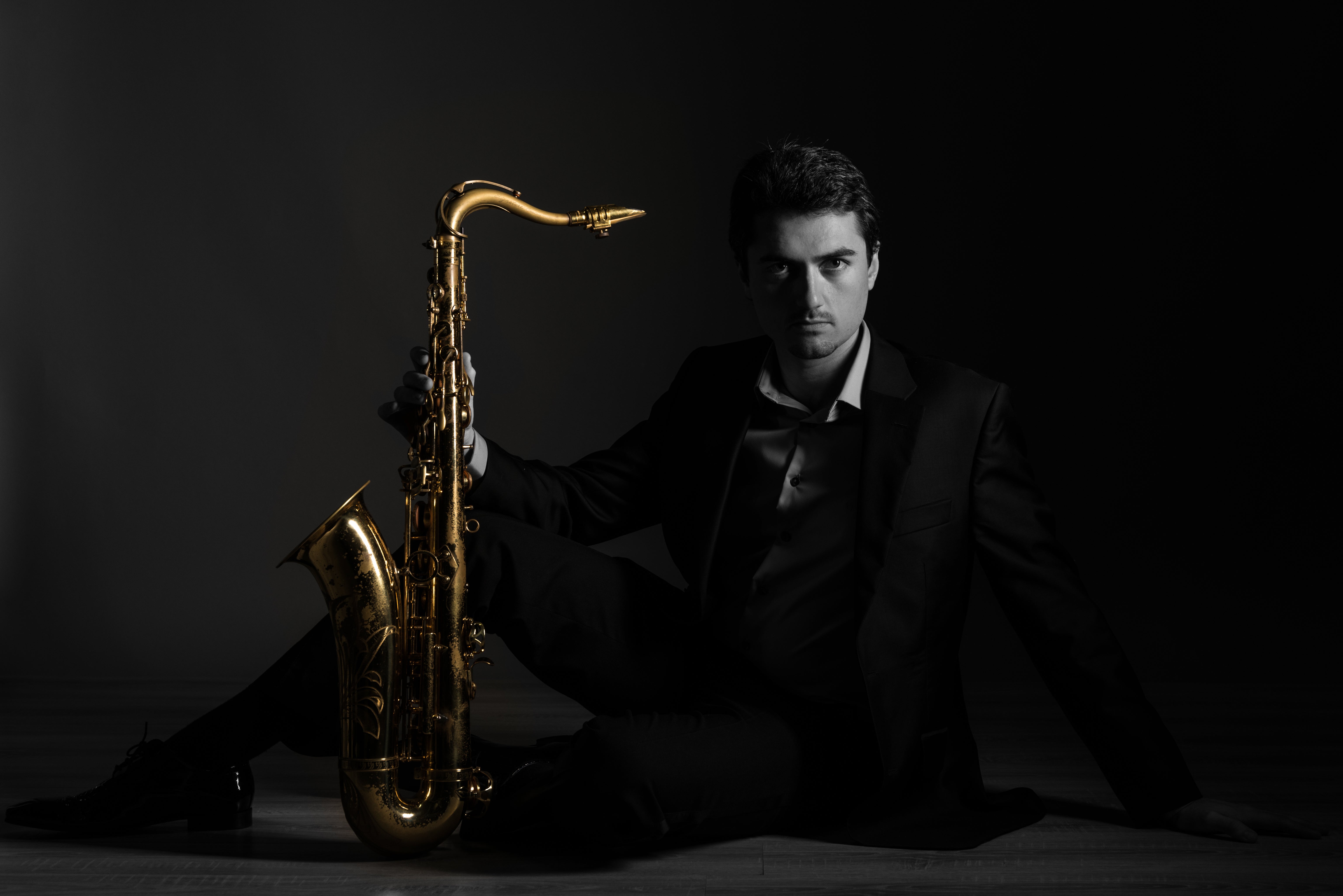 Velvet Sax DJ