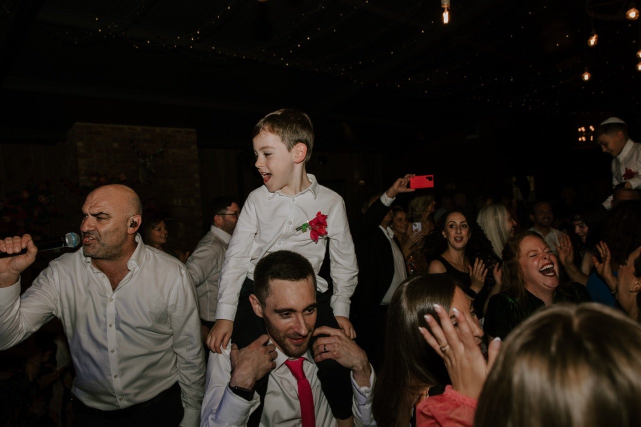 The Chuppah Singer