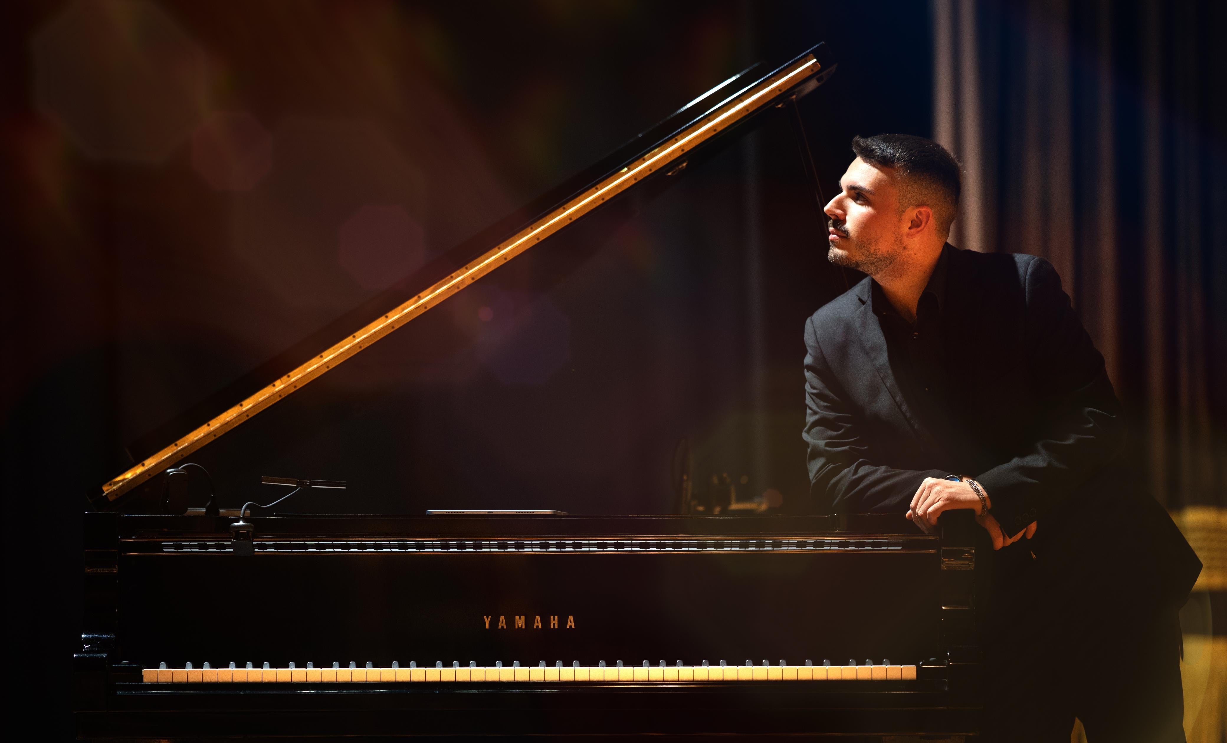 Puglia Wedding Pianist