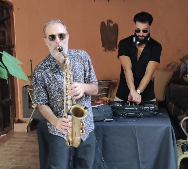 Barca Sax & DJ