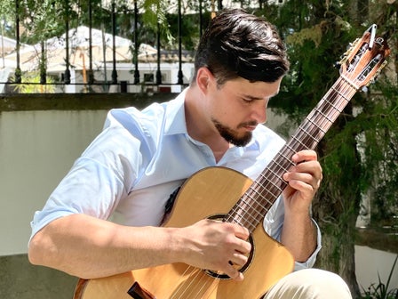 The Algarve Guitarist