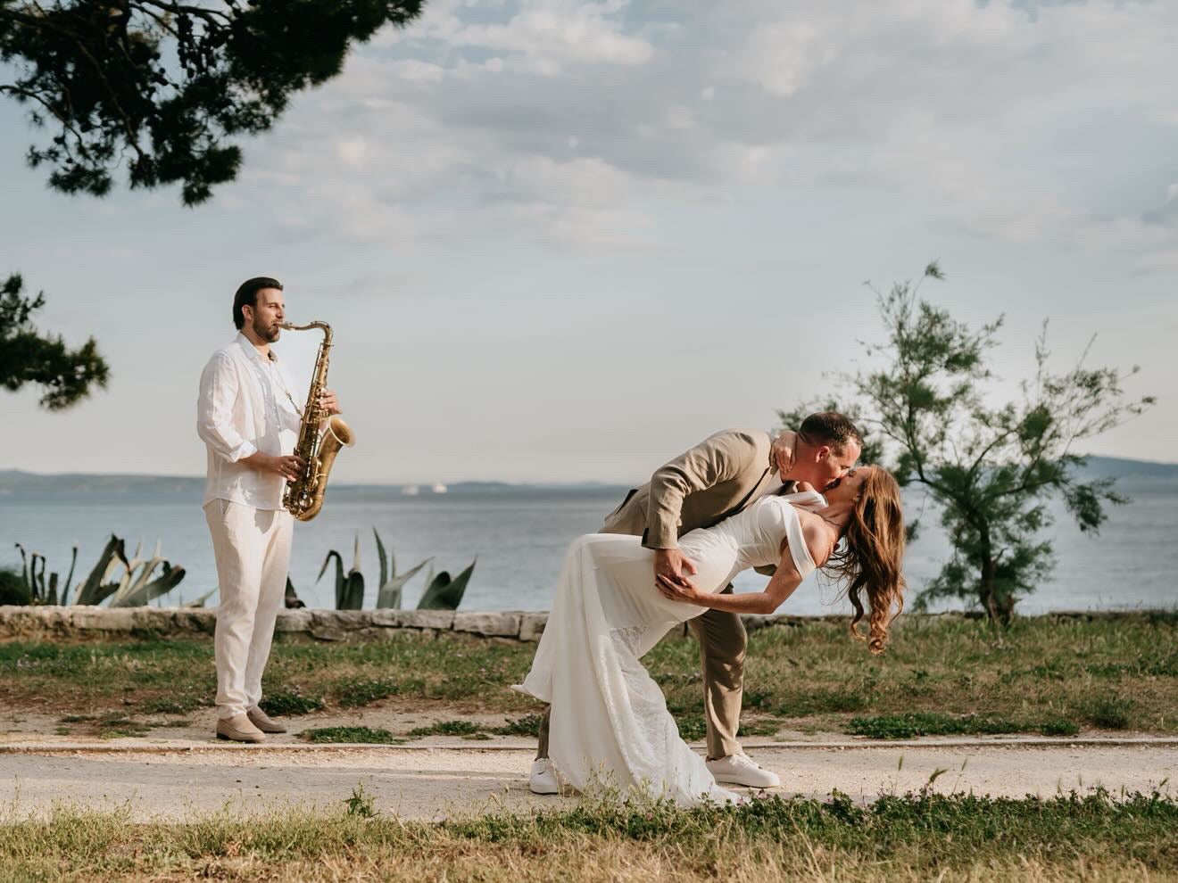 Split the Sax